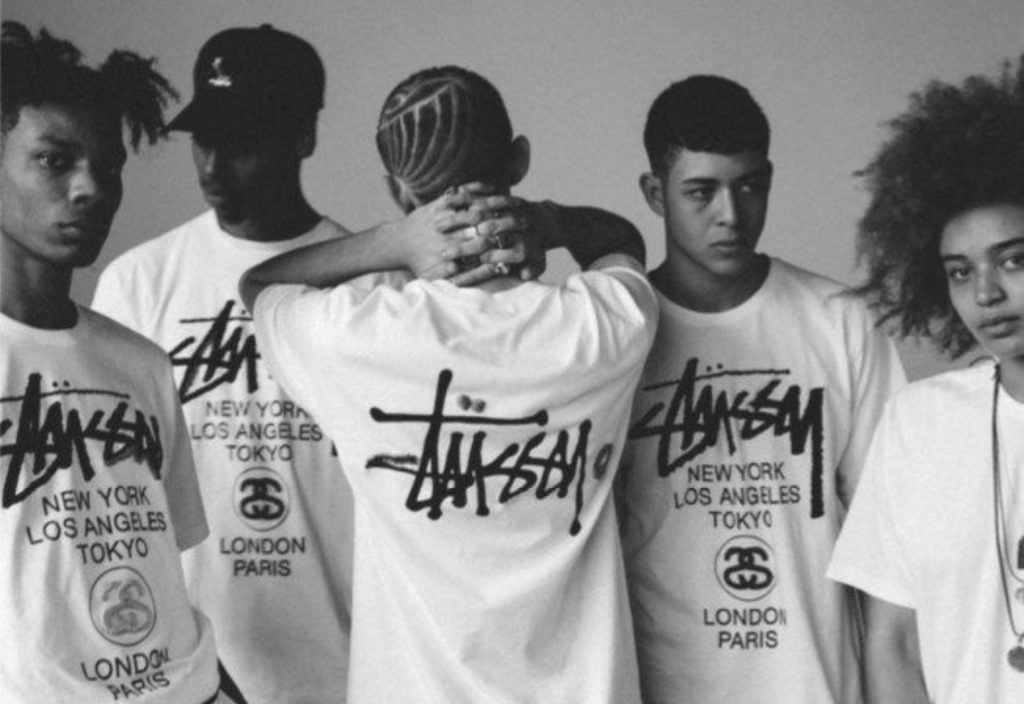 ROUPAS STUSSY